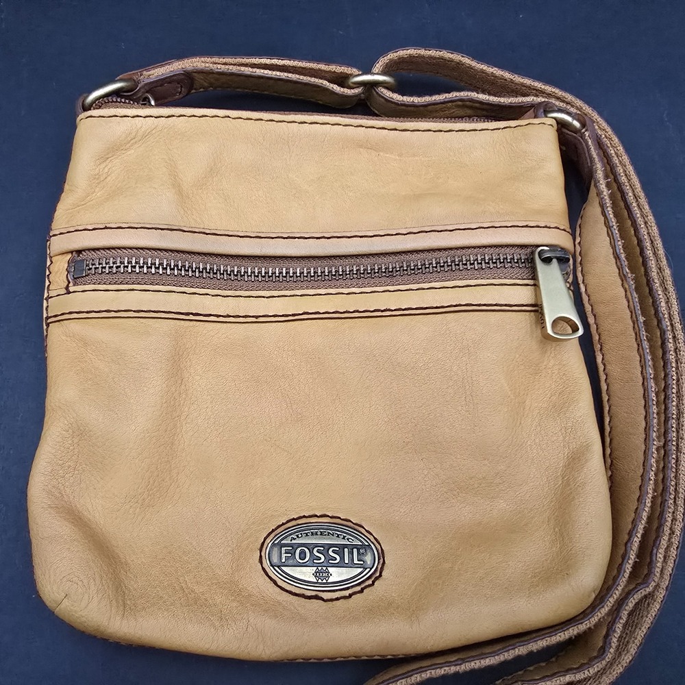 Fossil Mini Explorer Small Crossbody Purse Tan/Mustard/Yellow Leather